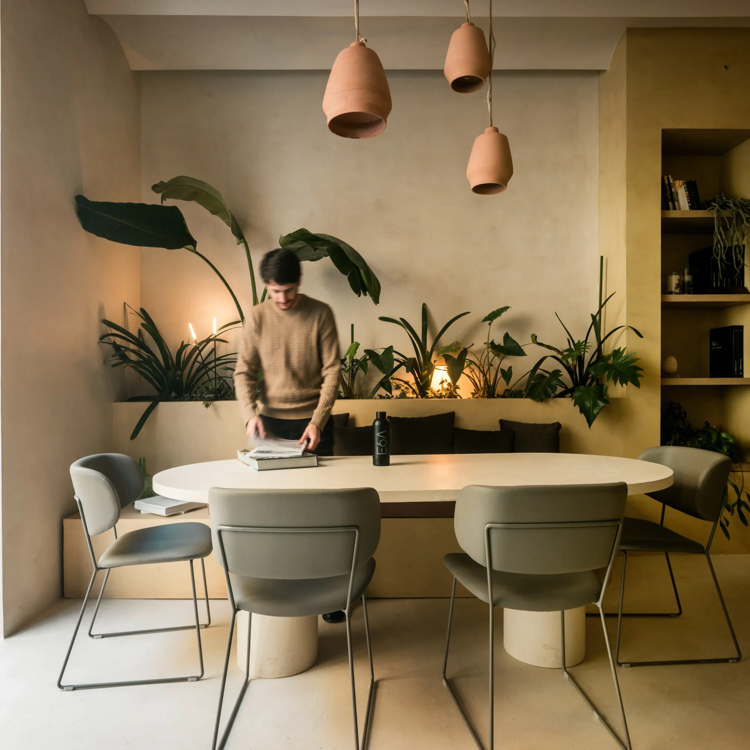 oficinas-e6a-sala-reuniones-jardinera-plantas-terracota-valencia